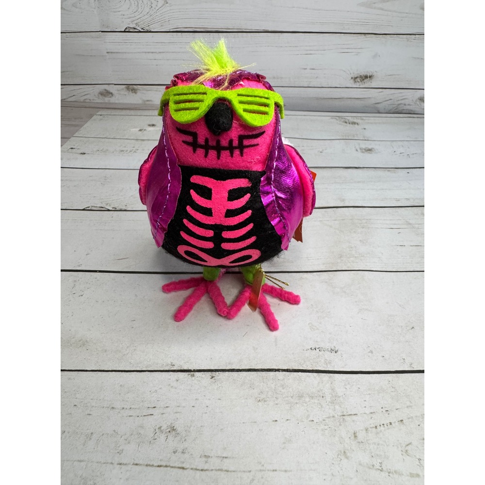 Hyde & EEK! Boutique 2024 Halloween Featherly Friends Glitters Bird Figurine